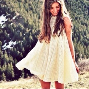 Free People Tu Es La Cream White Lace Sleeveless Mini Dress, size S